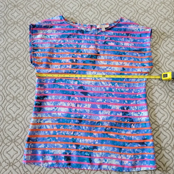 Banana Republic Top - Picture 4 of 5